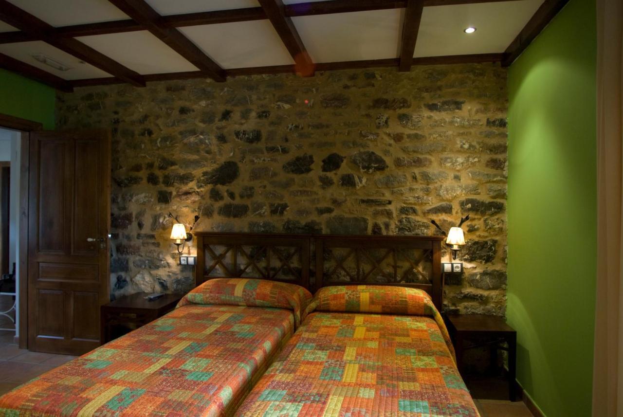 Hotel Rural Los Arguellos Lugueros Exterior foto