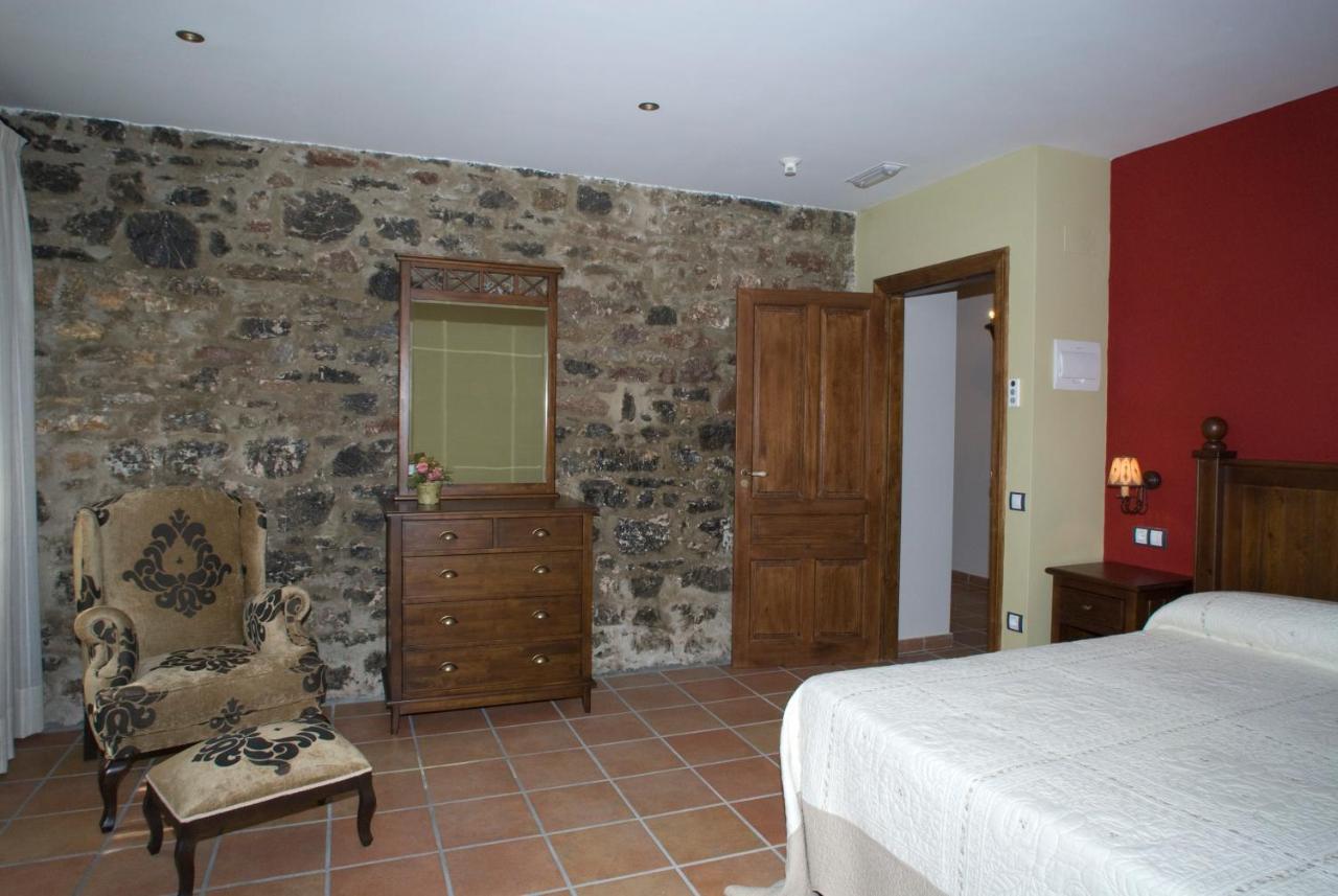 Hotel Rural Los Arguellos Lugueros Exterior foto