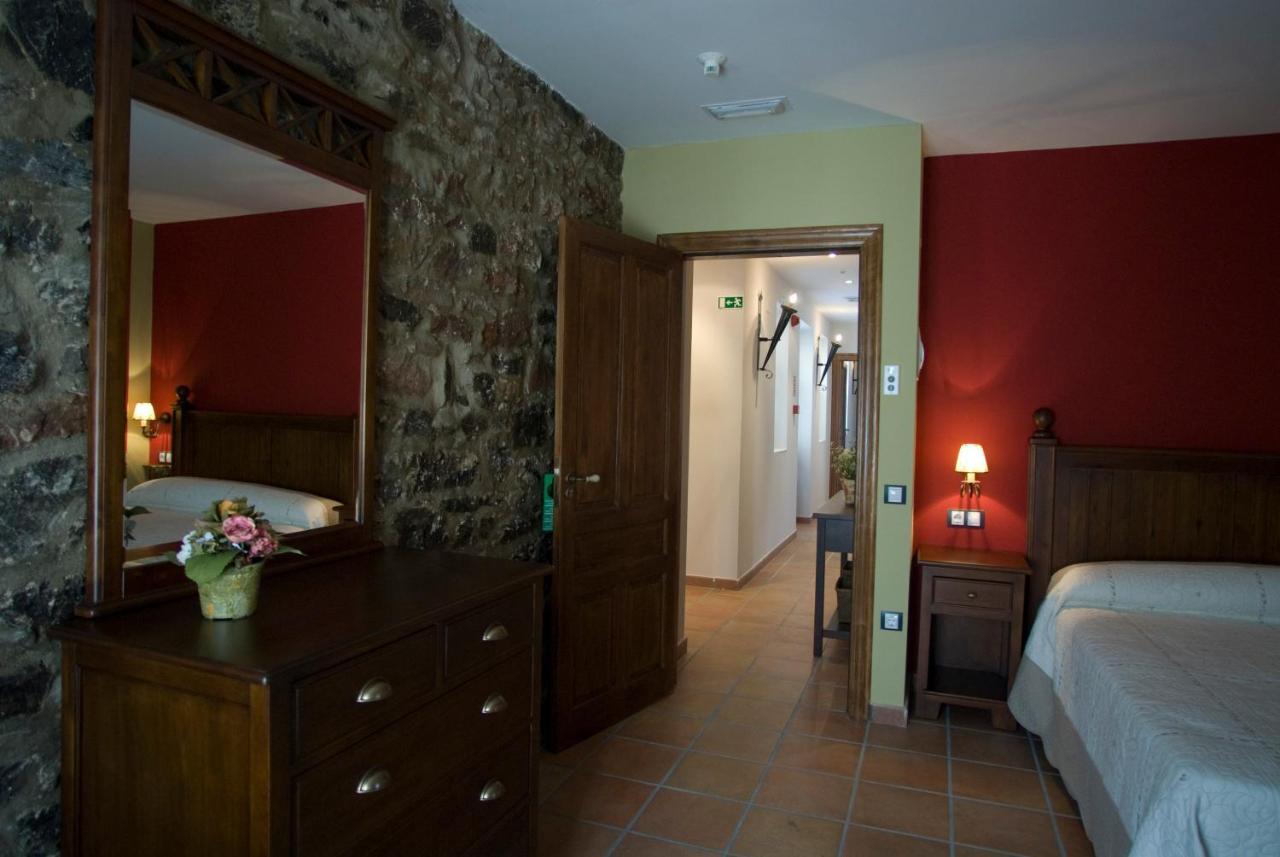 Hotel Rural Los Arguellos Lugueros Exterior foto