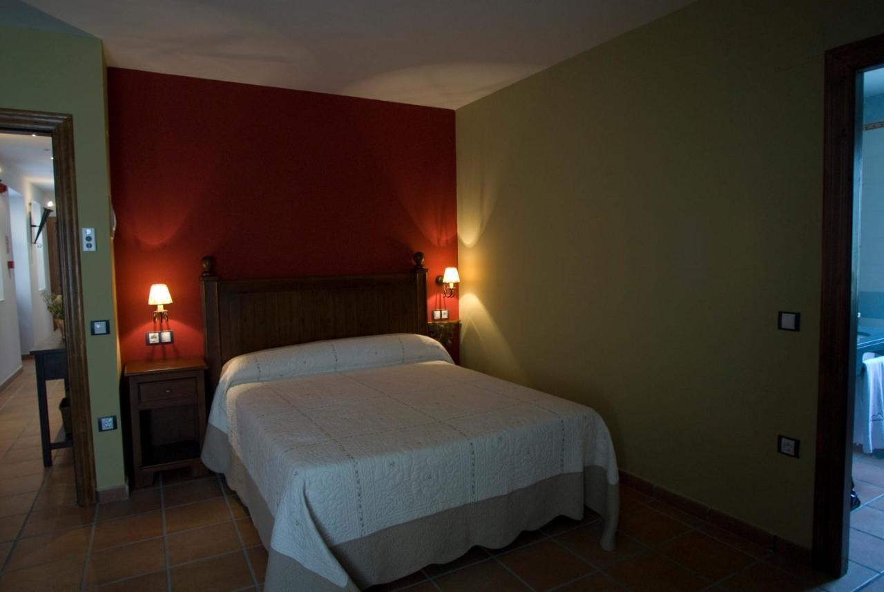 Hotel Rural Los Arguellos Lugueros Exterior foto